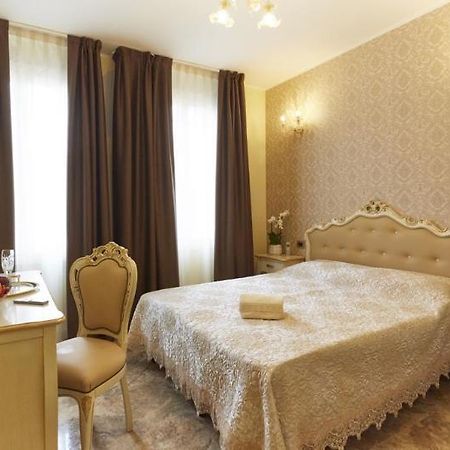 Albergo Reiter Lido di Venezia ภายนอก รูปภาพ