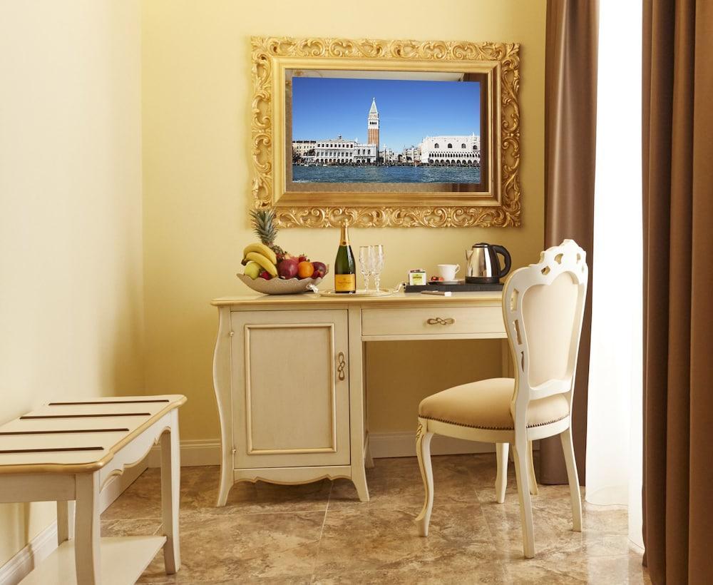 Albergo Reiter Lido di Venezia ภายนอก รูปภาพ